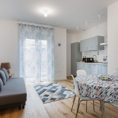 Stella Di Mare Apartment Trieste Bagian luar foto
