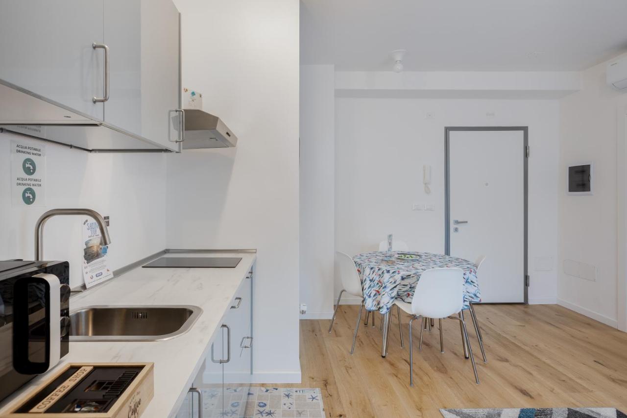 Stella Di Mare Apartment Trieste Bagian luar foto
