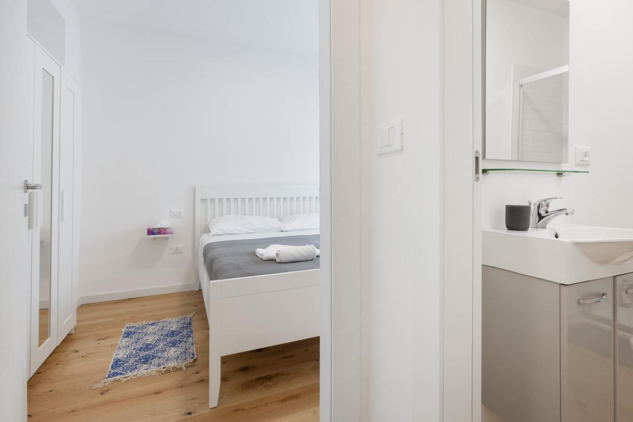 Stella Di Mare Apartment Trieste Bagian luar foto